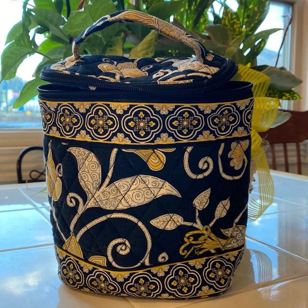 Vera Bradley small insulated tote black/yellow used once. - Picture 1 of 6